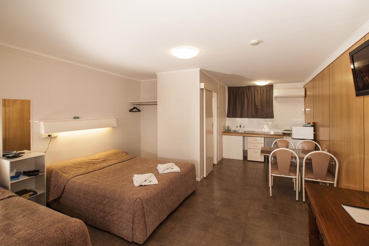 توومبا Jefferys Motel المظهر الخارجي الصورة