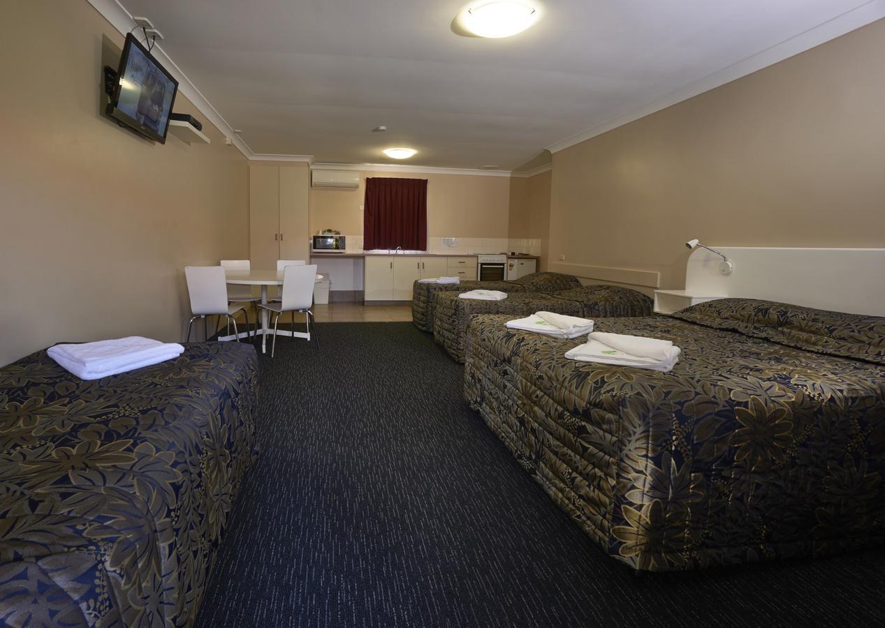 توومبا Jefferys Motel المظهر الخارجي الصورة
